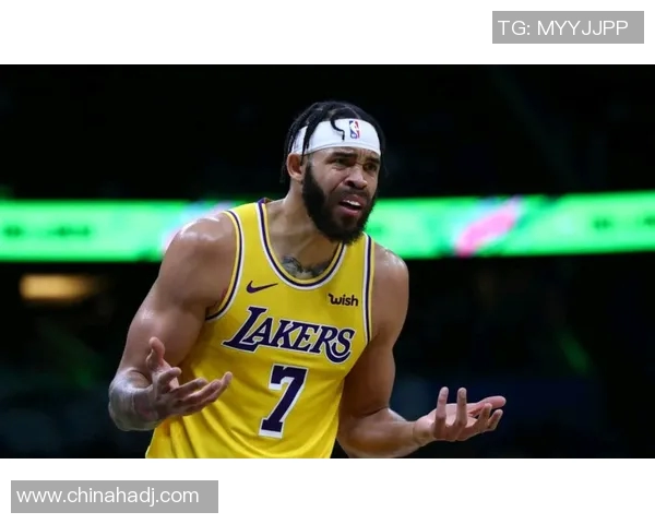 湖人队新秀莫里斯本赛季表现不佳面临被裁风险