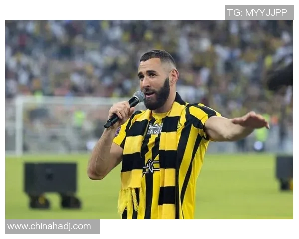 皇马官方确认本泽马本赛季报销,球队将努力填补进攻空缺 皇马官方确认本泽马本赛季报销,球队将努力填补进攻空缺