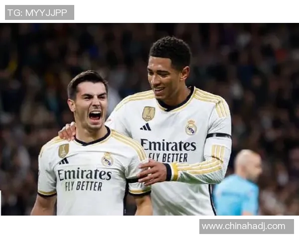 皇马0-0战平塞维利亚,赛季首战换帅效果不明显 皇马0-0战平塞维利亚,赛季首战换帅效果不明显