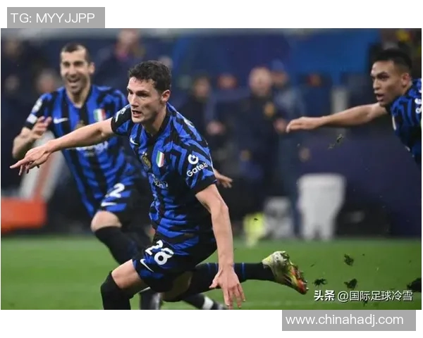 皇马官方宣布与巴萨达成协议，塞尔维亚边锋米利托维奇将加盟伯纳乌球队