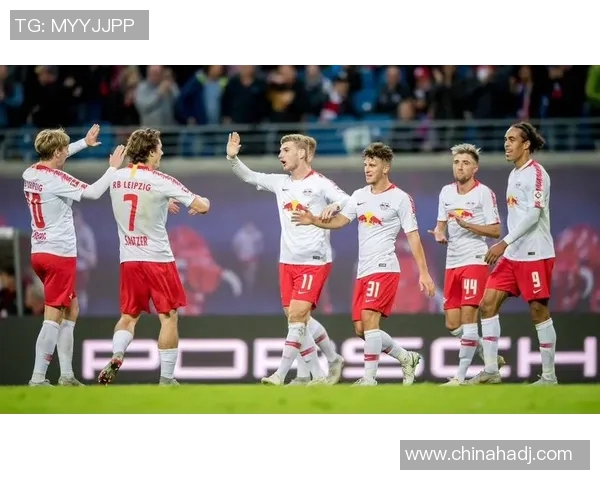 莱比锡红牛主场2-0战胜科隆，继续德甲表现抢眼