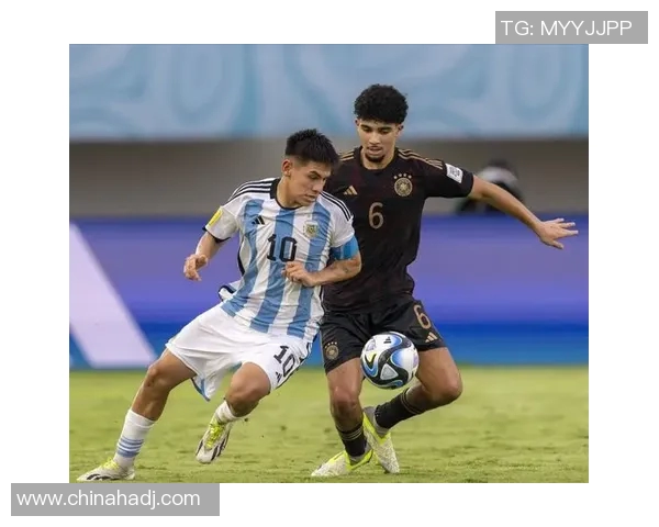 曼城官方宣布签约梅西,球迷欣喜若狂 曼城官方宣布签约梅西,球迷欣喜若狂