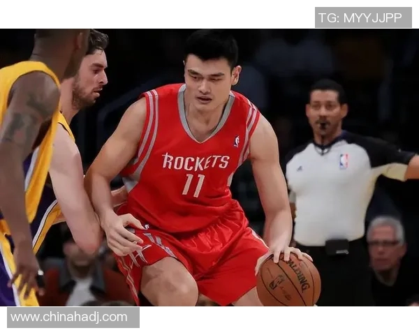 姚明再度登上NBA巅峰！成功成为首位中国籍球员夺得总冠军