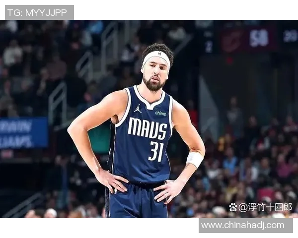 汤普森大放异彩，砍下季后赛生涯新高30分：他是如何做到的？