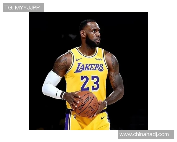 詹姆斯再创辉煌,三双助骑士队逆袭尼克斯