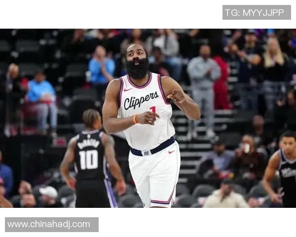 雄鹿队后卫哈登连续五场比赛得分超过40分，领航球队冲击总冠军